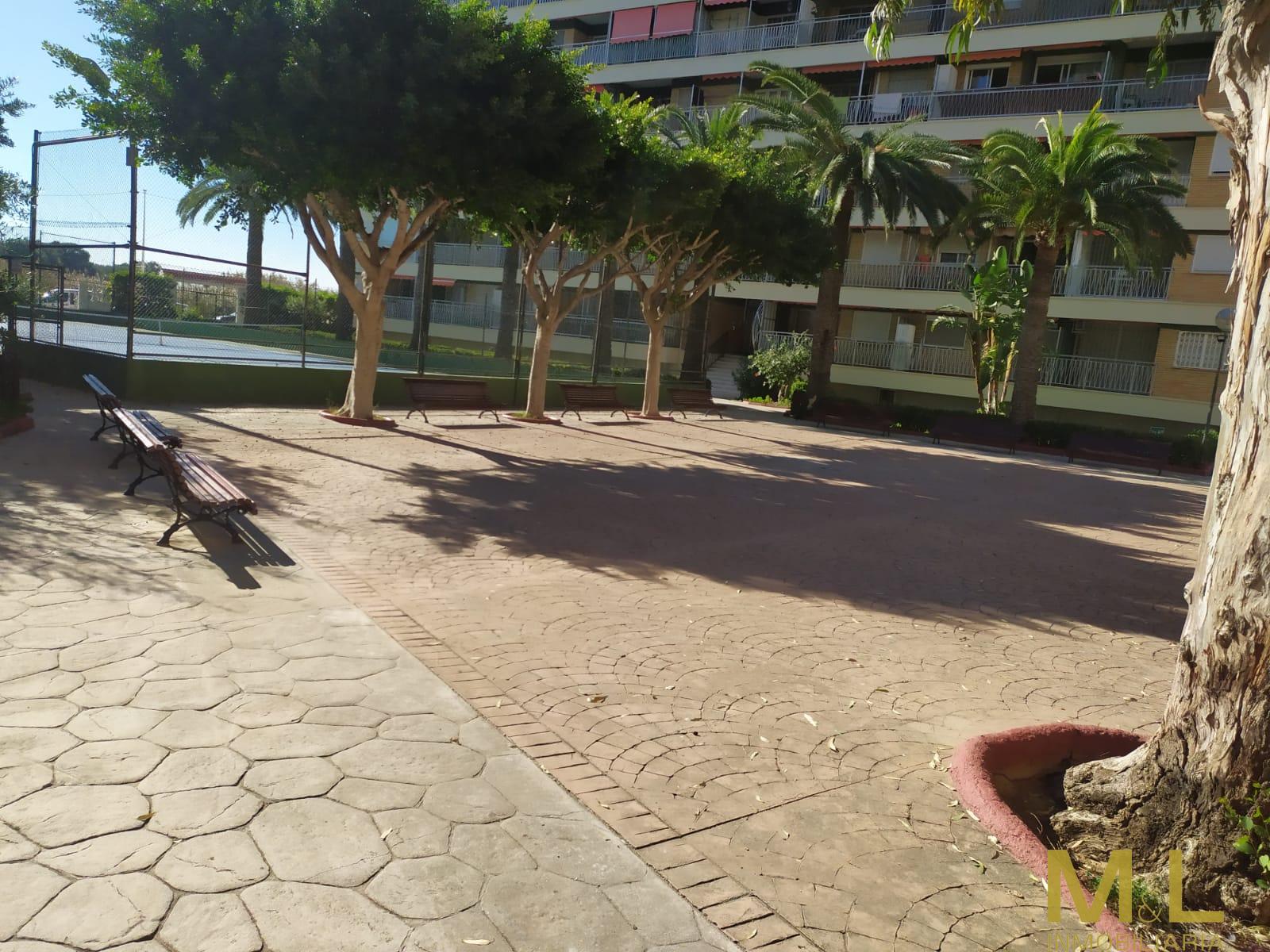 For sale of apartment in La Pobla de Farnals