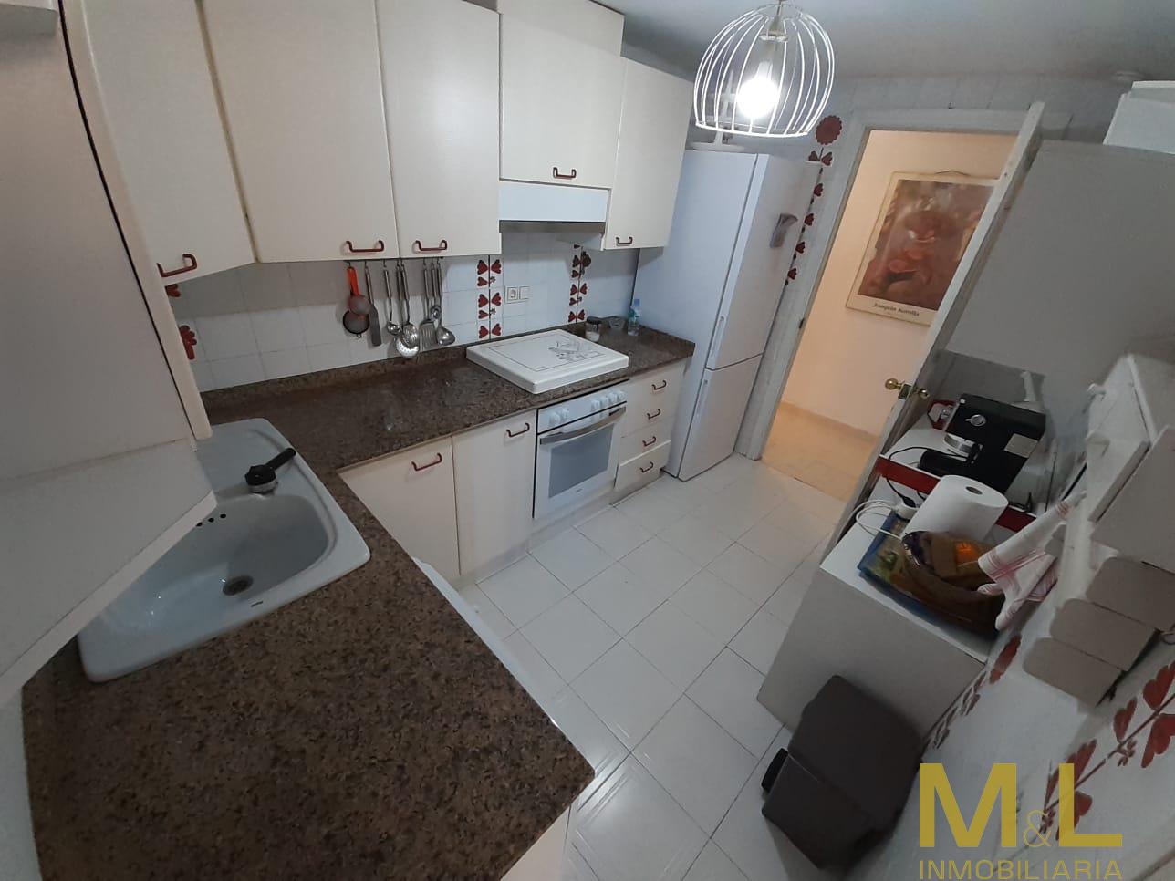 For sale of apartment in La Pobla de Farnals