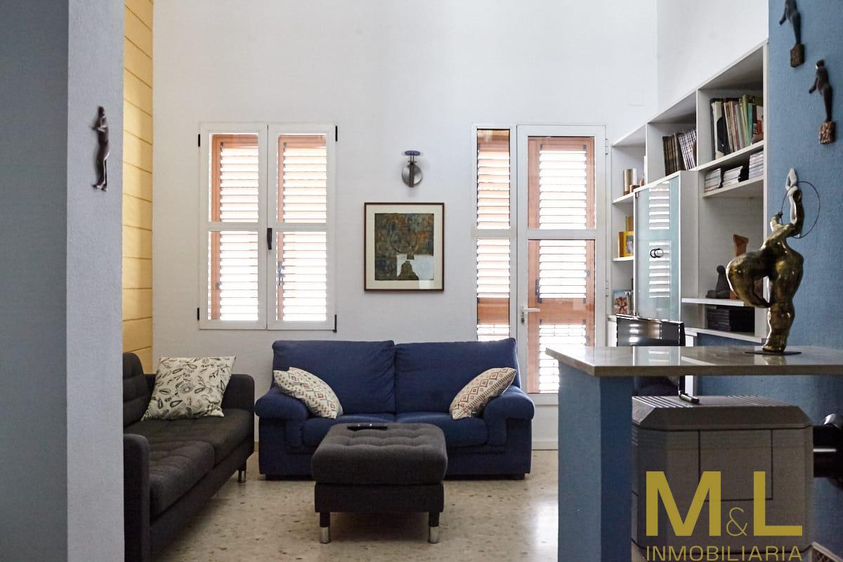 For sale of house in Puig
