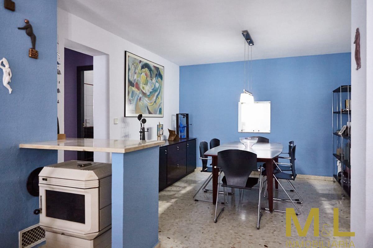 For sale of house in Puig