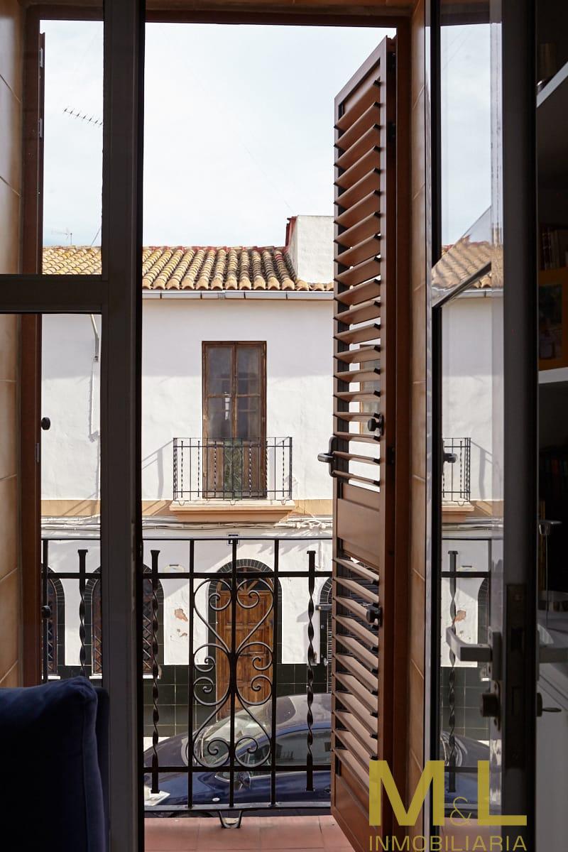 For sale of house in Puig