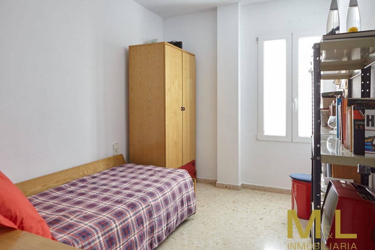 For sale of house in Puig