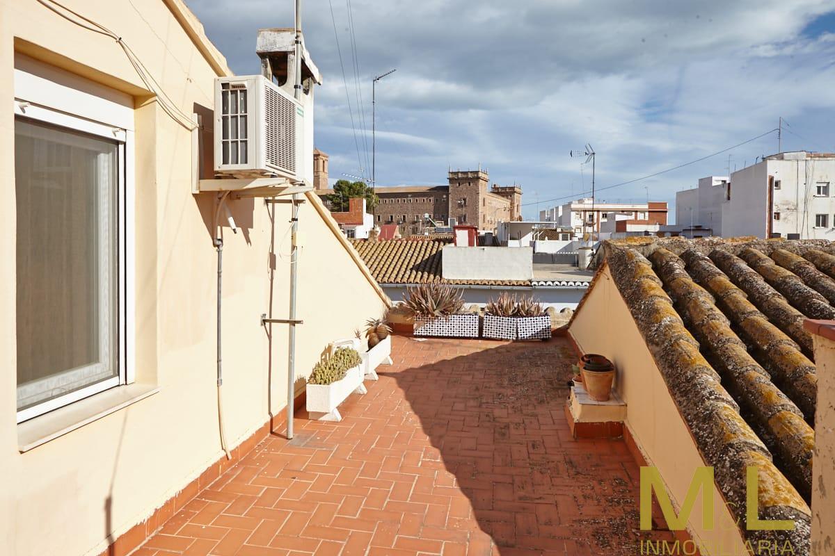 For sale of house in Puig