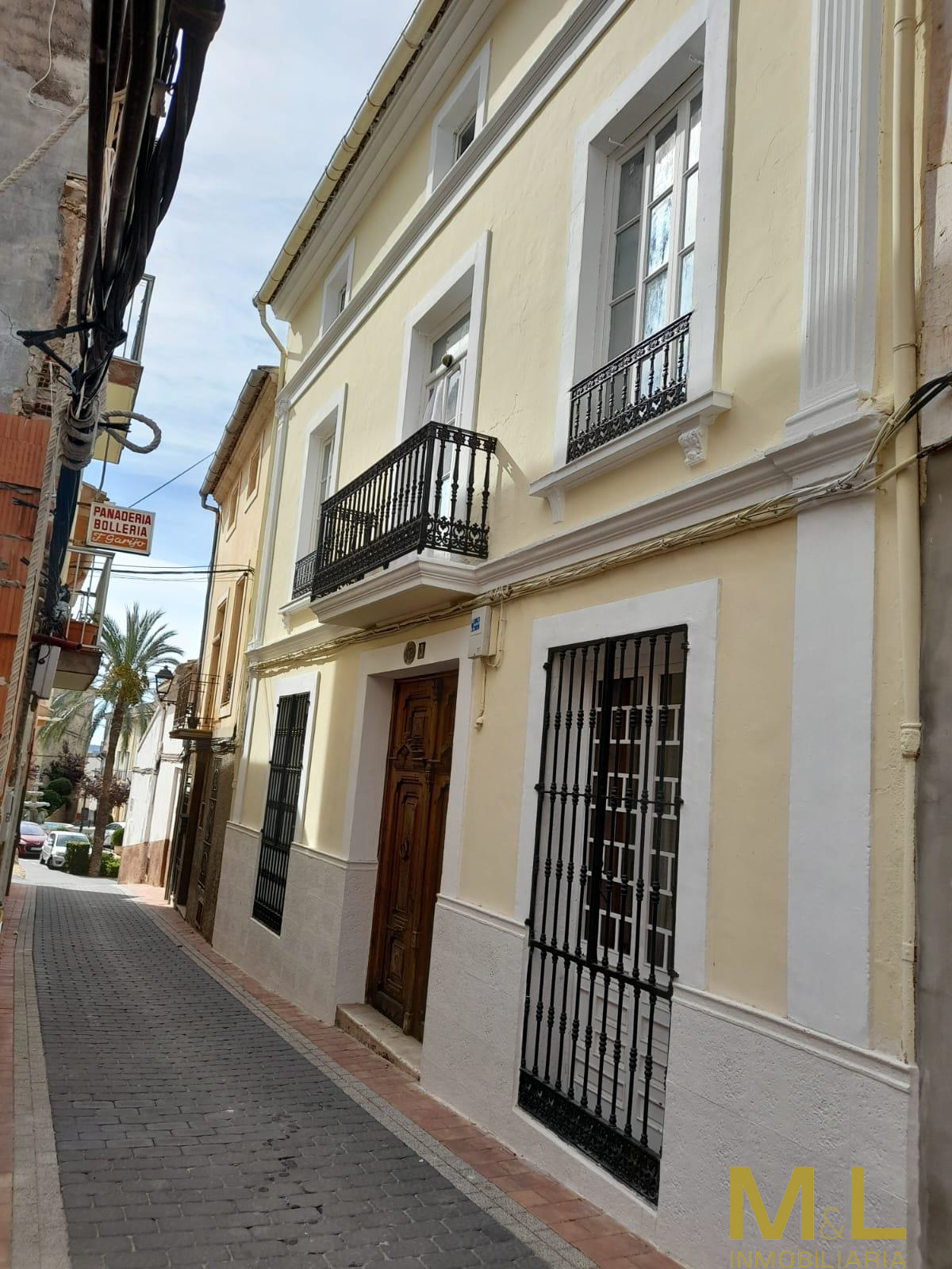 Facade