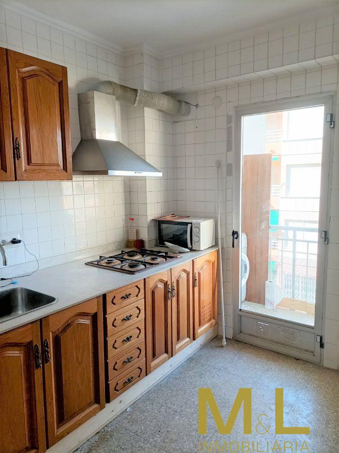 For rent of apartment in La Pobla de Farnals