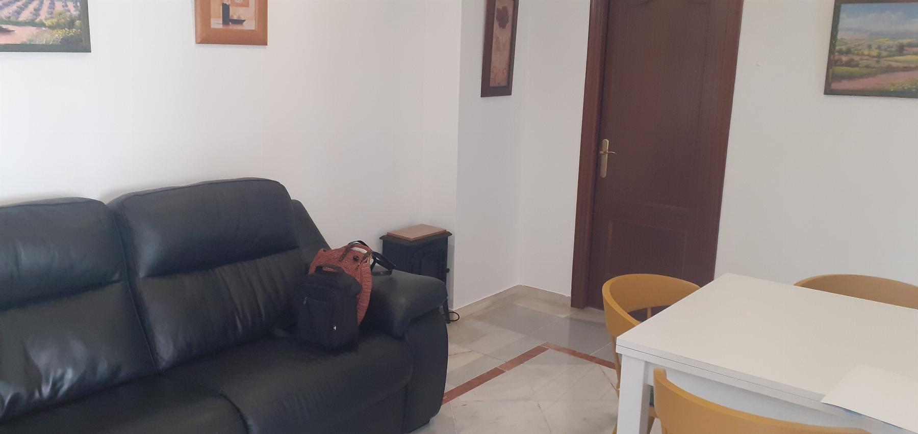 For sale of flat in Córdoba
