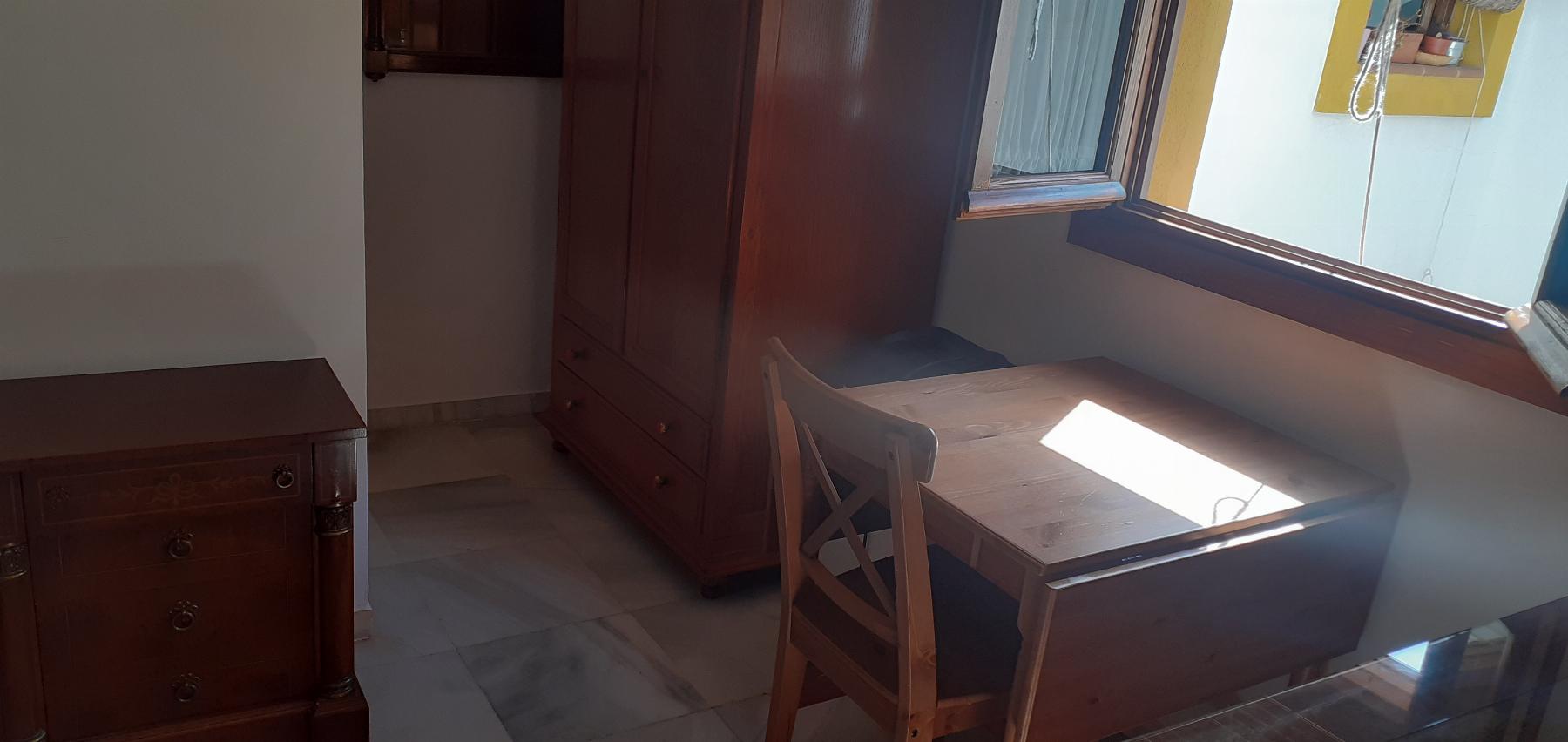 For sale of flat in Córdoba