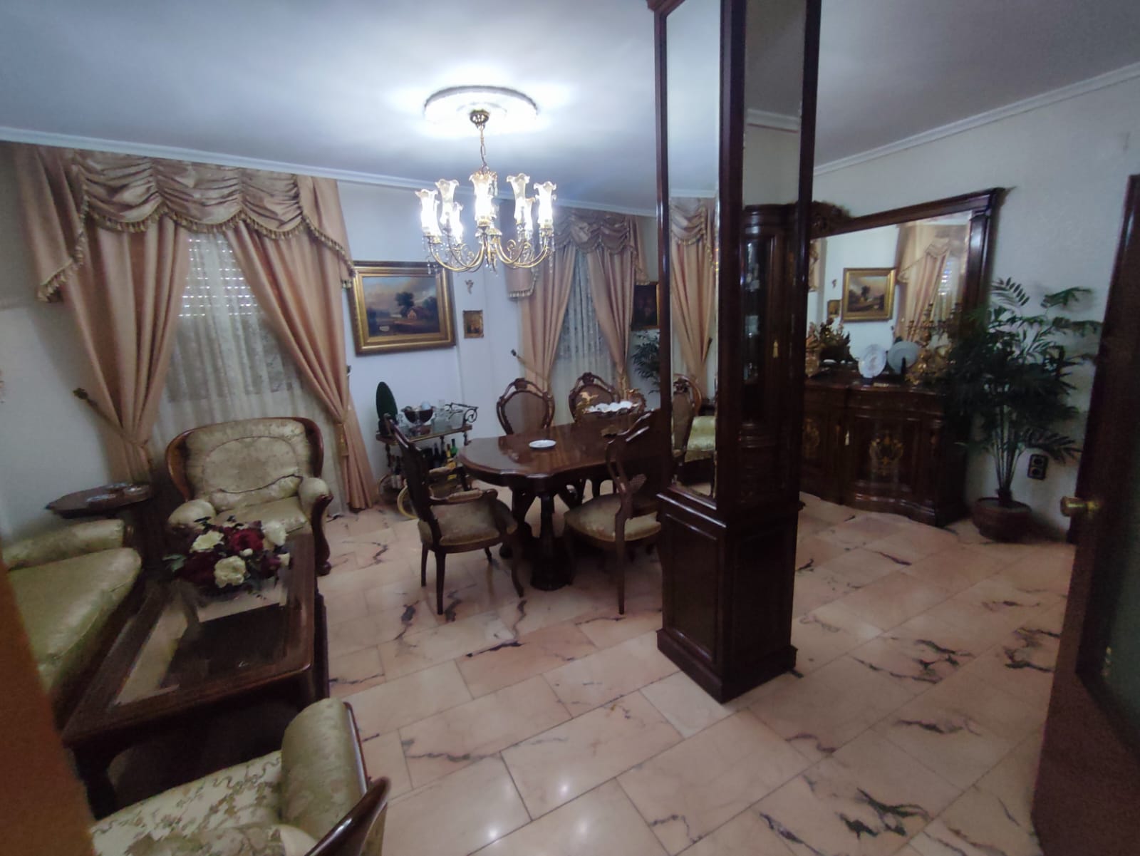For sale of flat in Córdoba