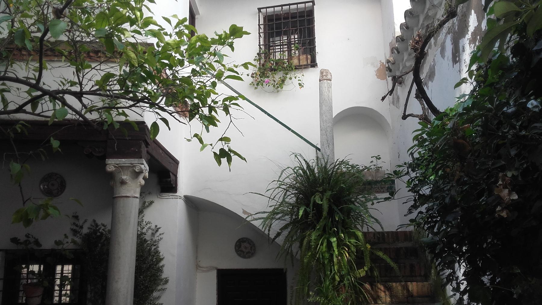 For sale of house in Córdoba