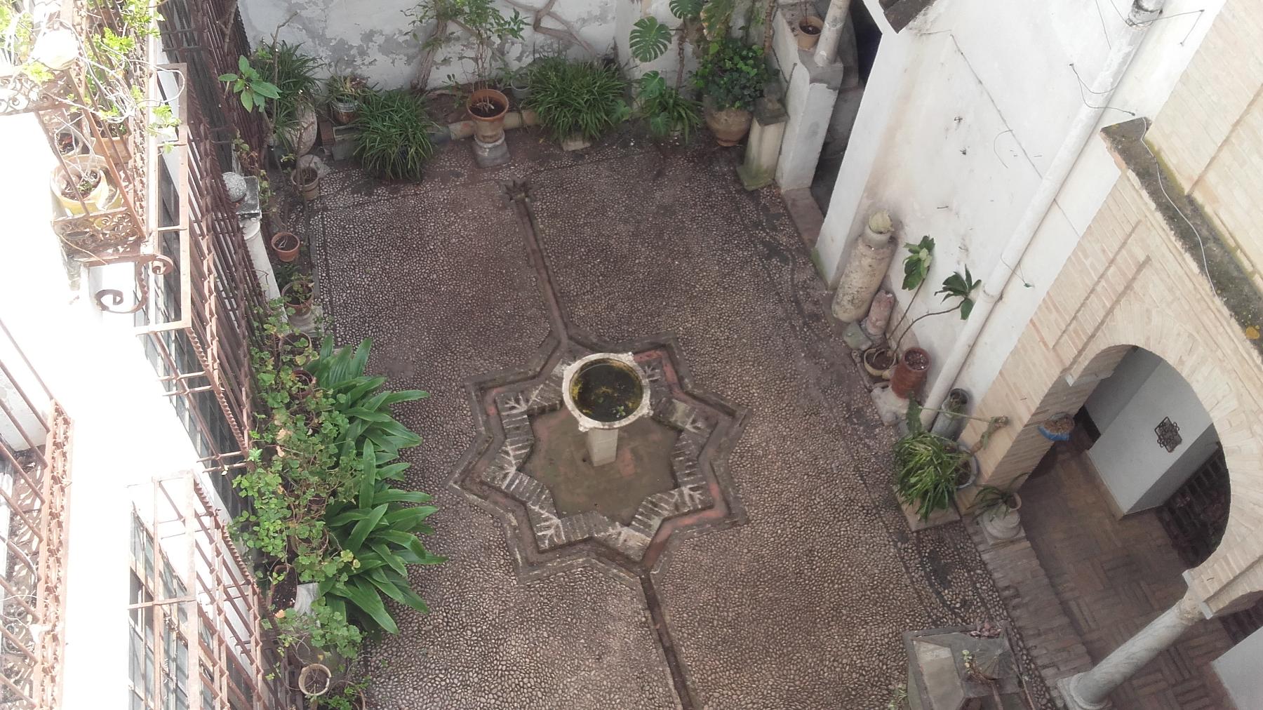 For sale of house in Córdoba
