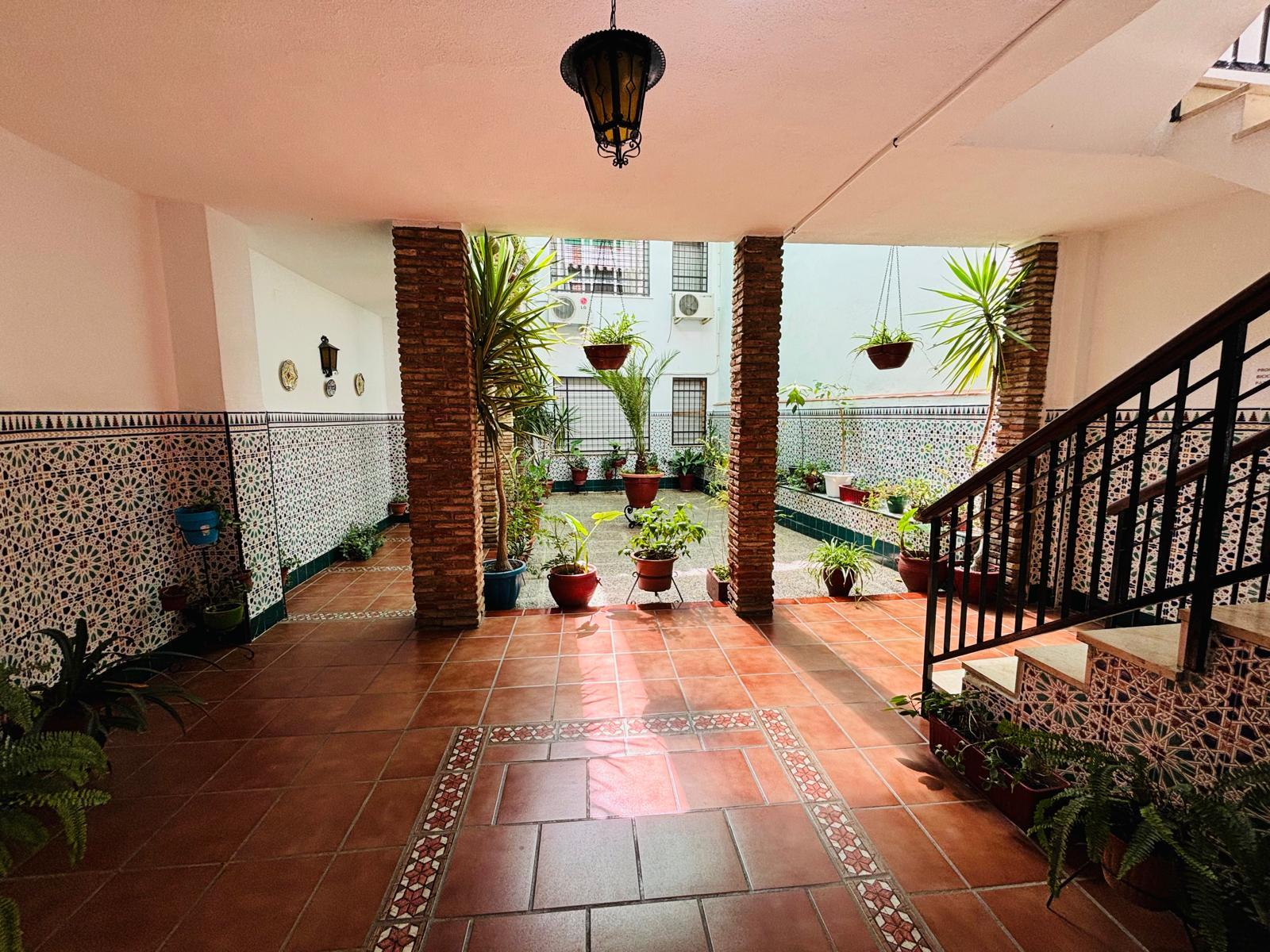 For sale of flat in Córdoba