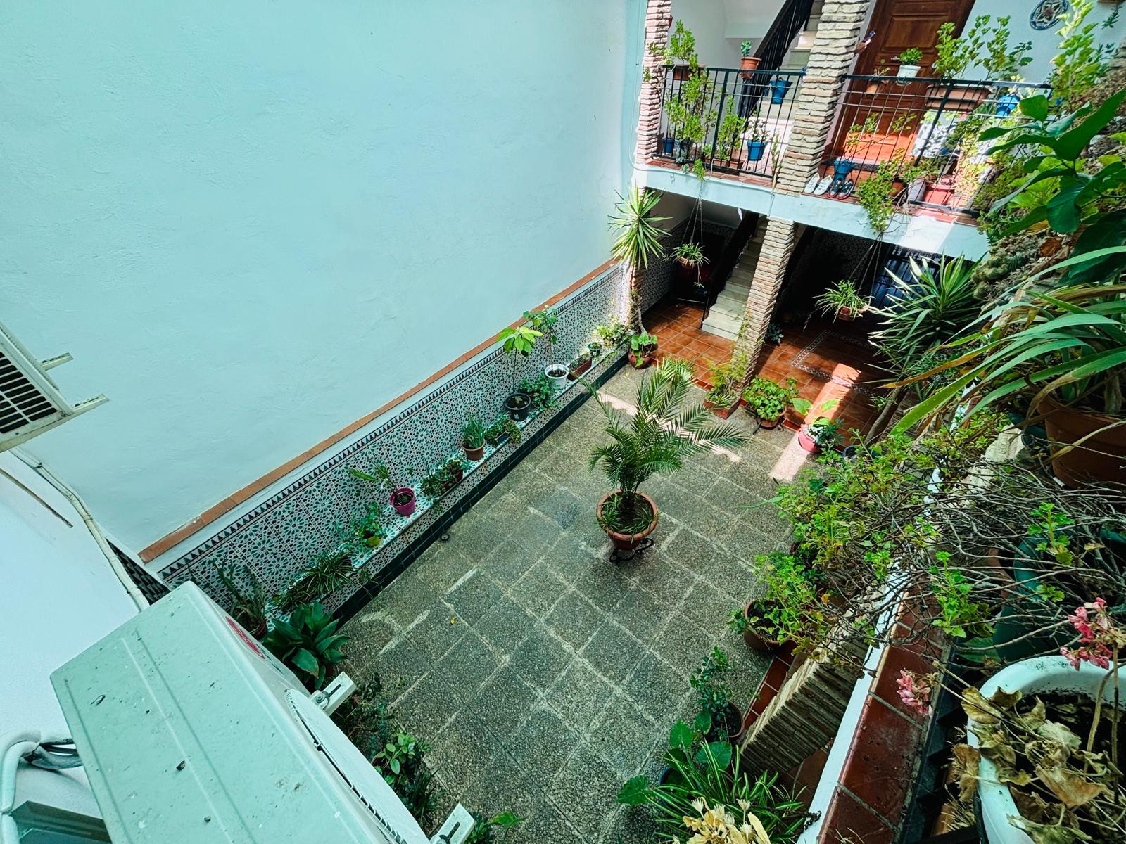 For sale of flat in Córdoba