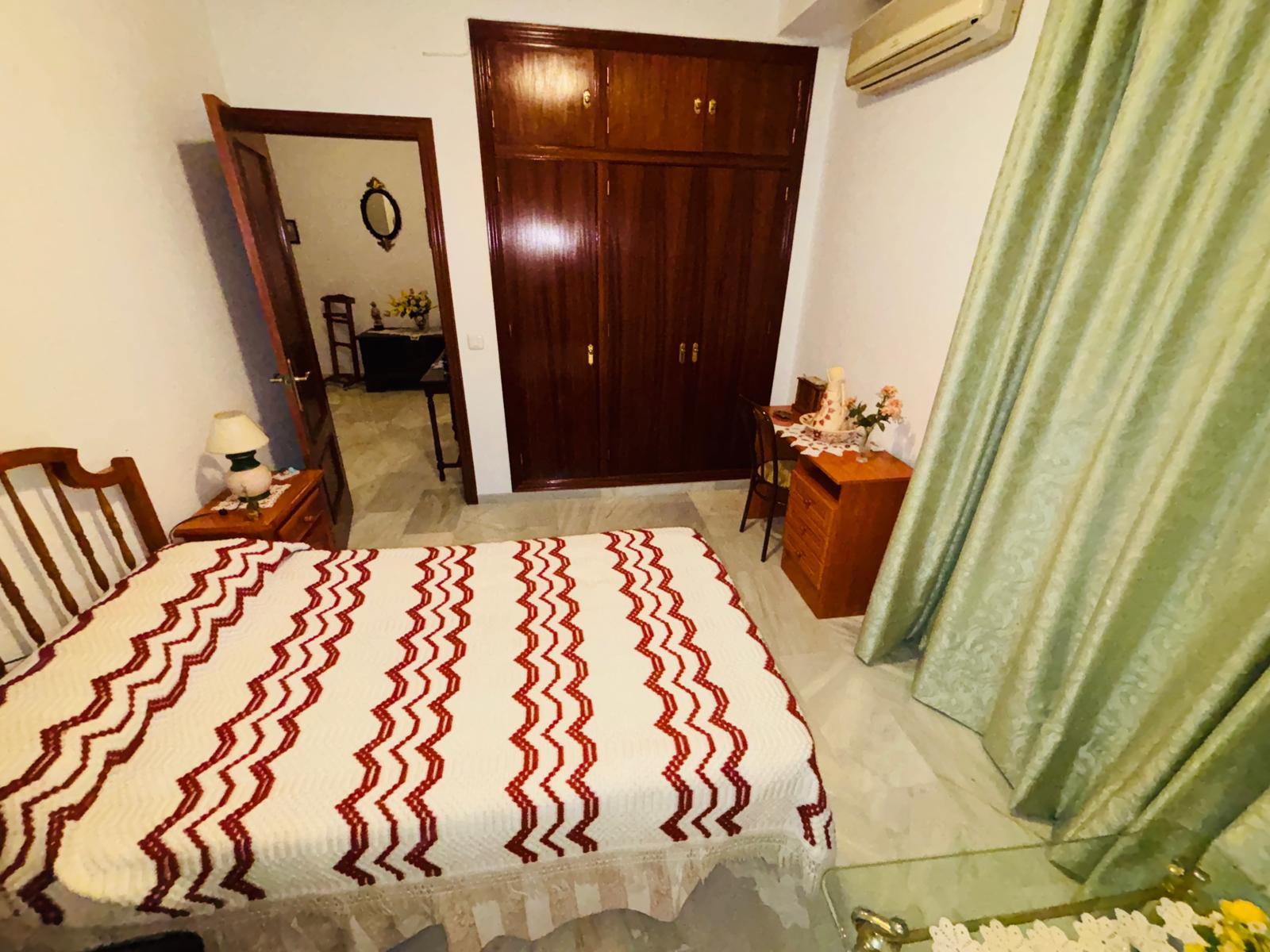 For sale of house in Villafranca de Córdoba