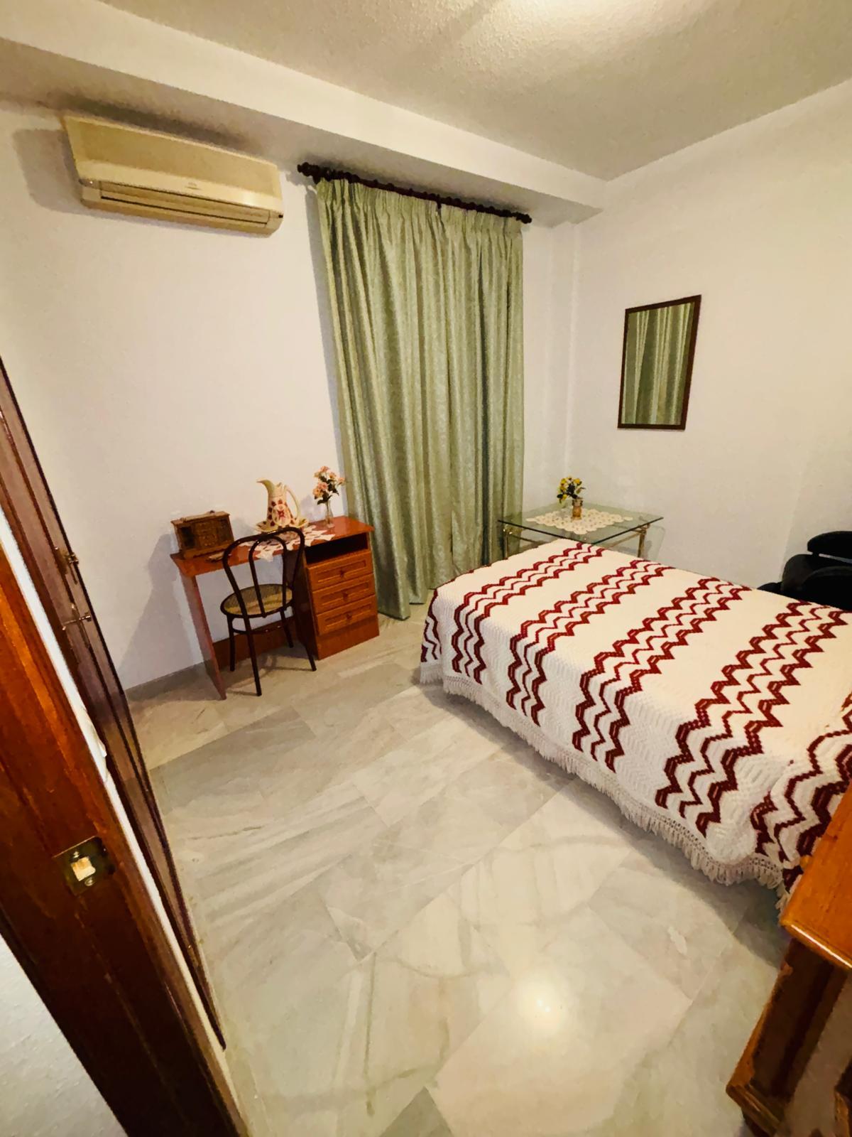 For sale of house in Villafranca de Córdoba