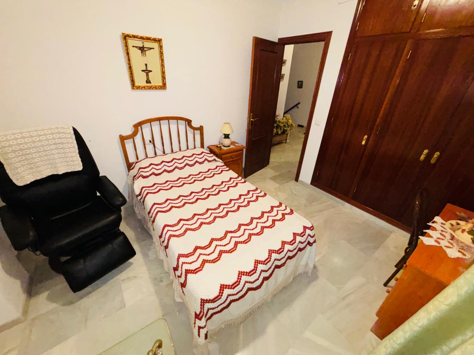 For sale of house in Villafranca de Córdoba