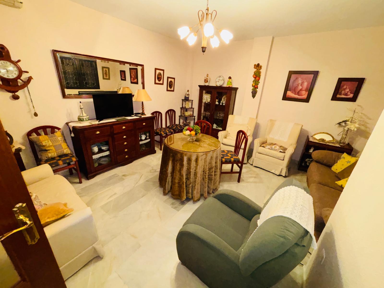For sale of house in Villafranca de Córdoba
