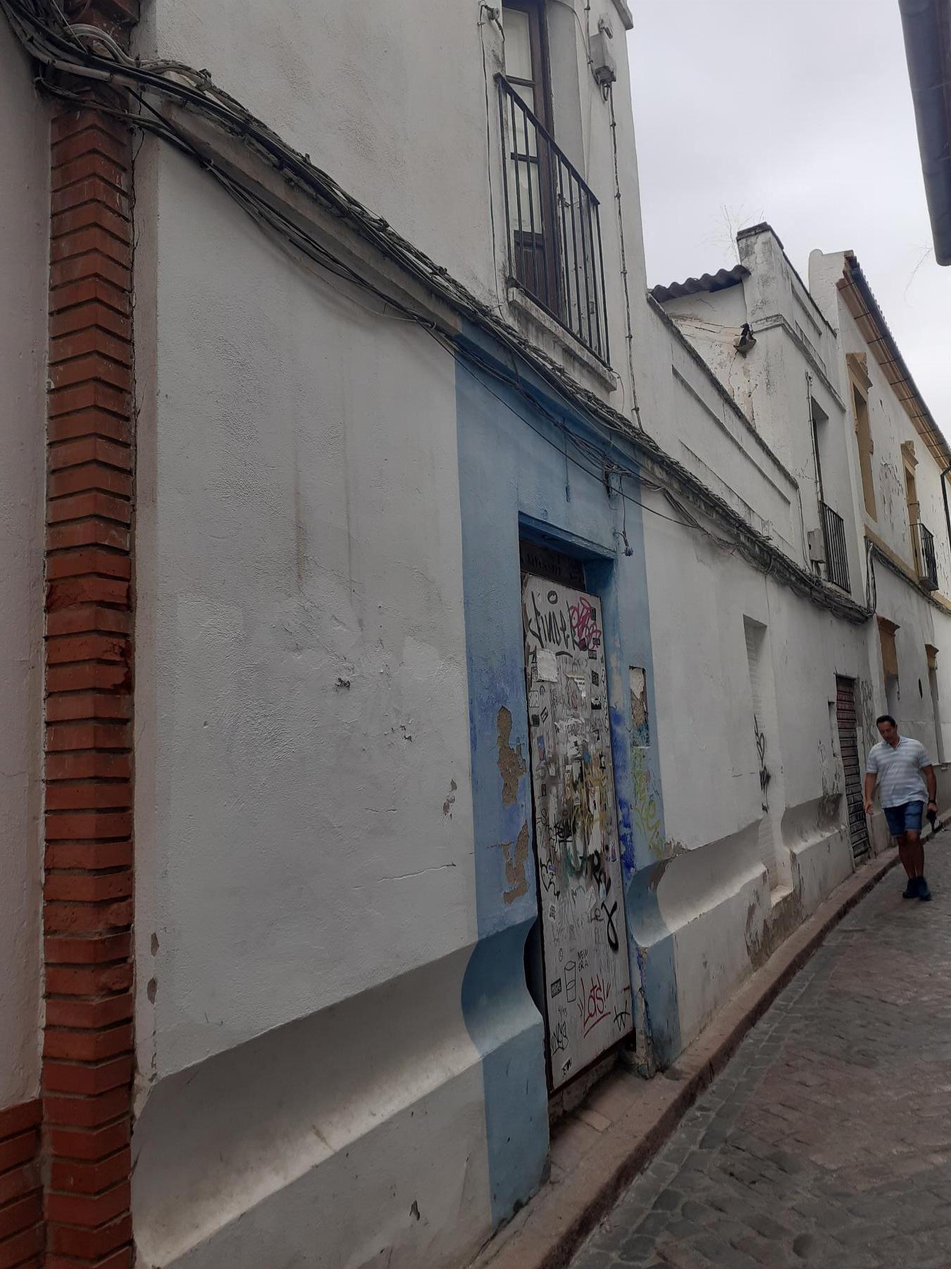 For sale of land in Córdoba