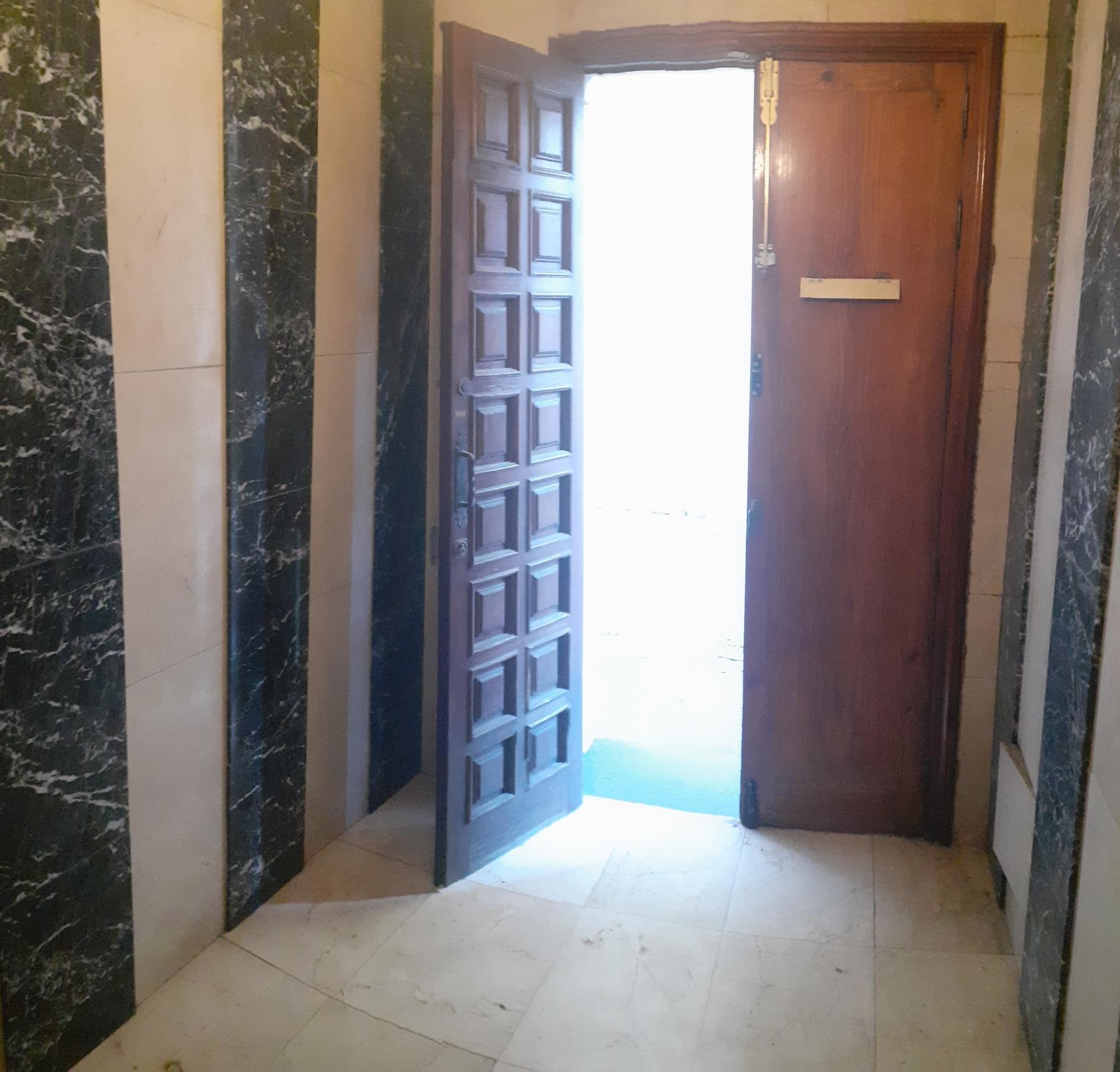 For sale of house in Córdoba