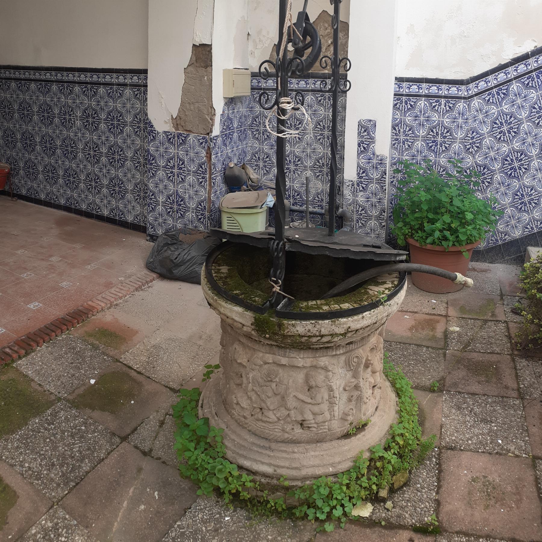 For sale of house in Córdoba
