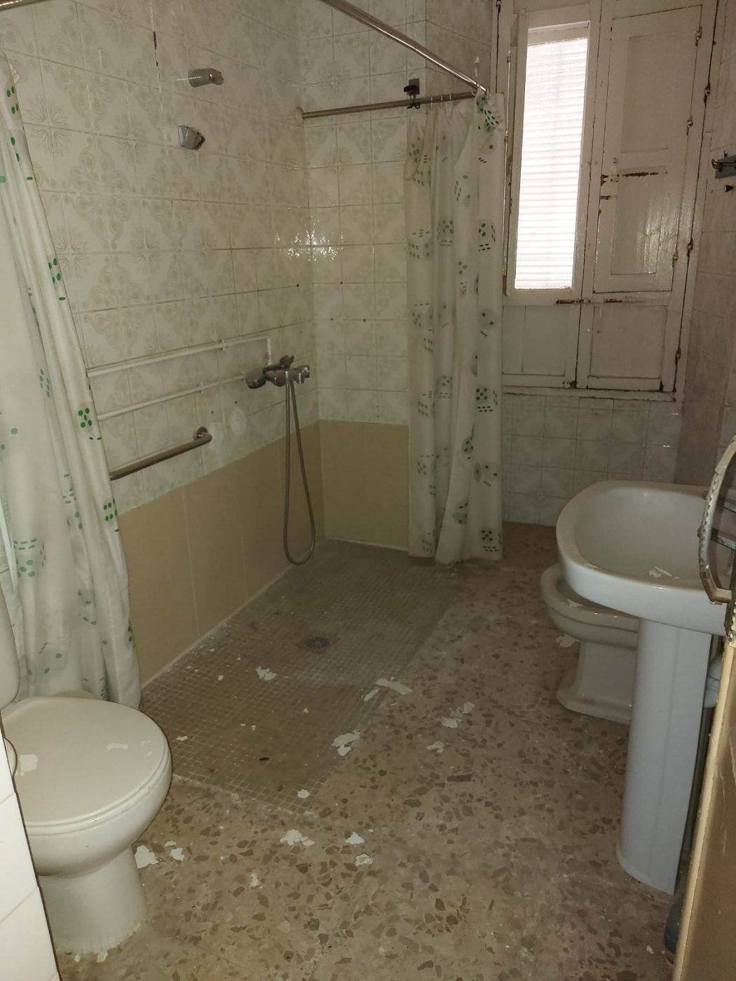 For sale of house in Córdoba