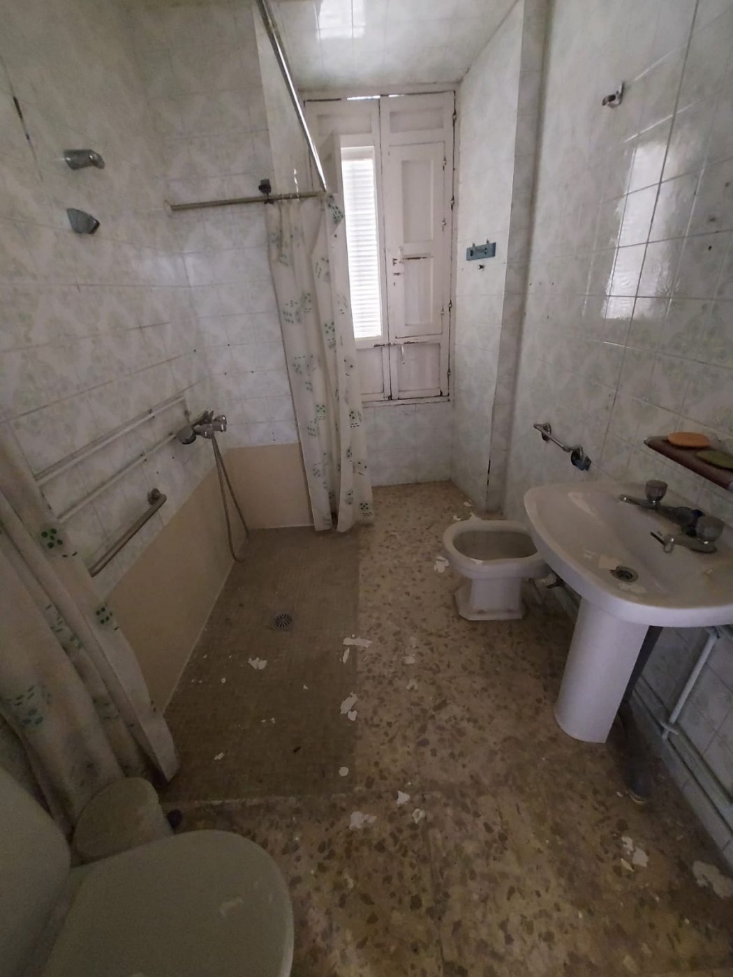 For sale of house in Córdoba