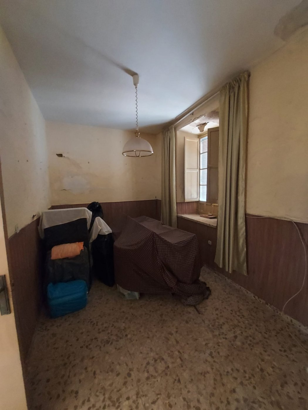 For sale of house in Córdoba