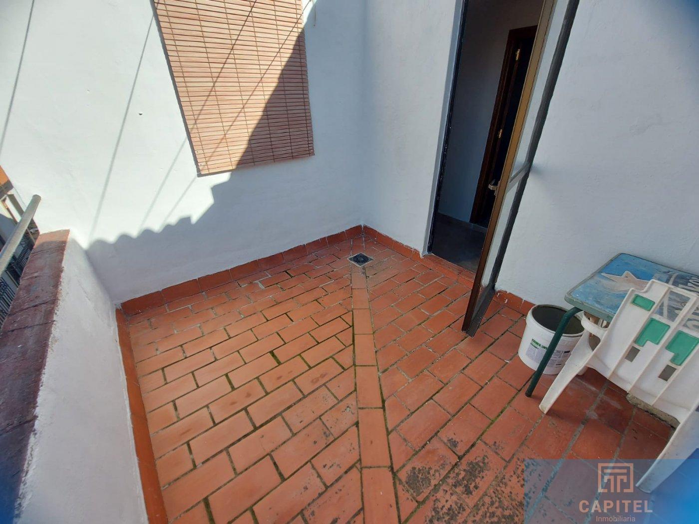 For sale of house in Córdoba