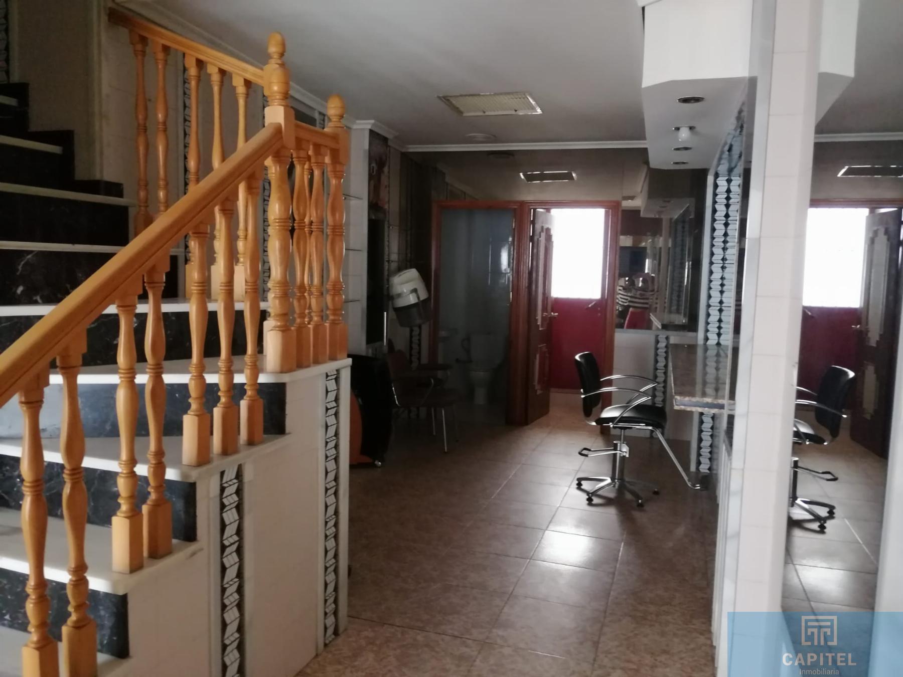 For sale of house in Córdoba