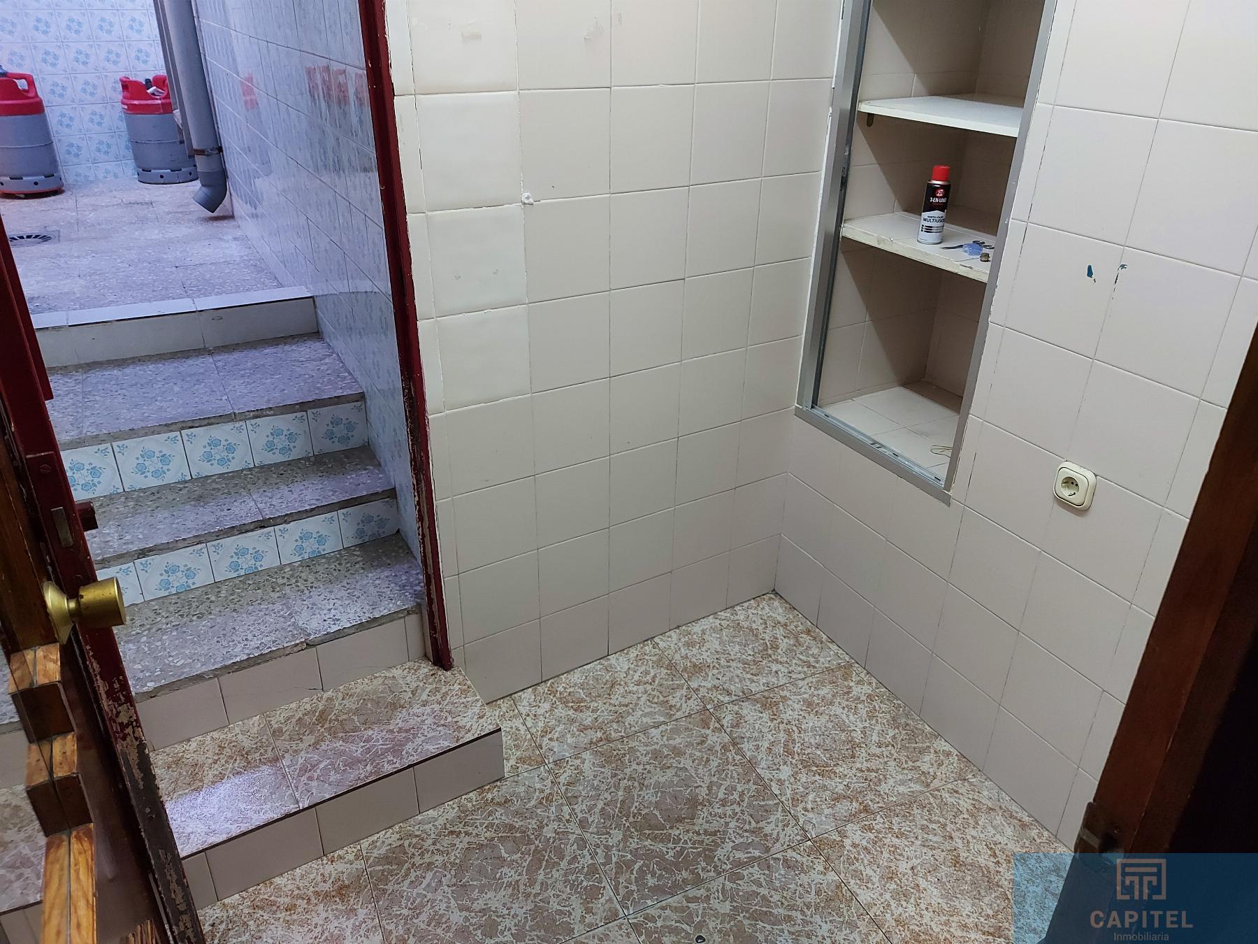 For sale of house in Córdoba