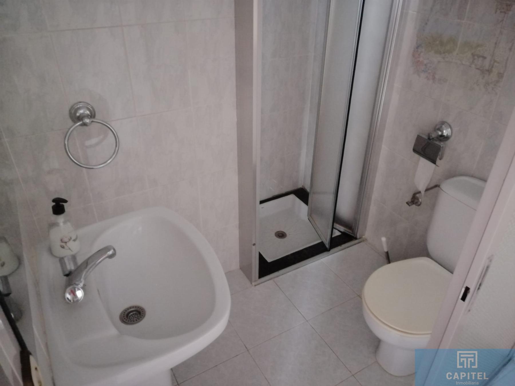 For sale of house in Córdoba