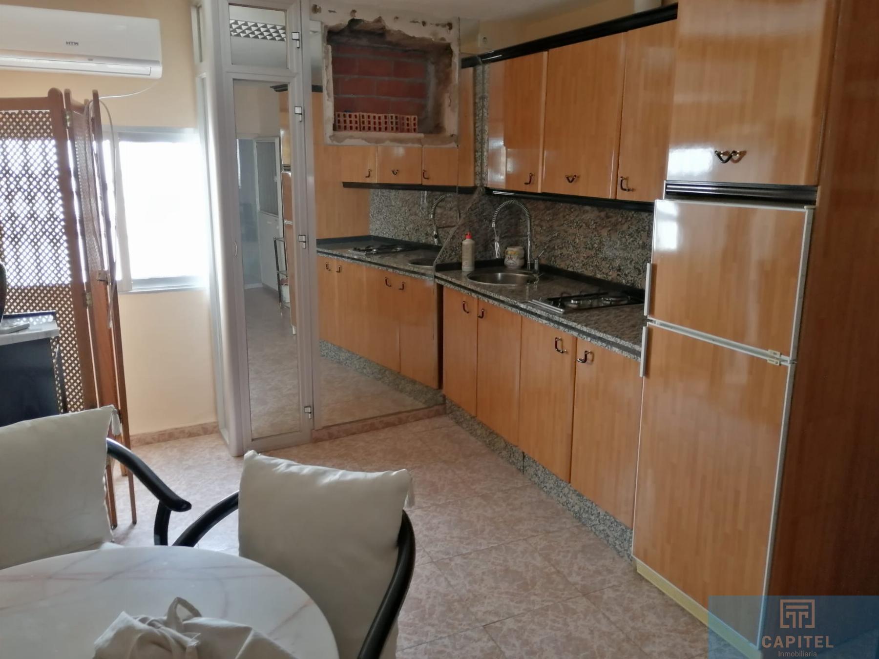 For sale of house in Córdoba