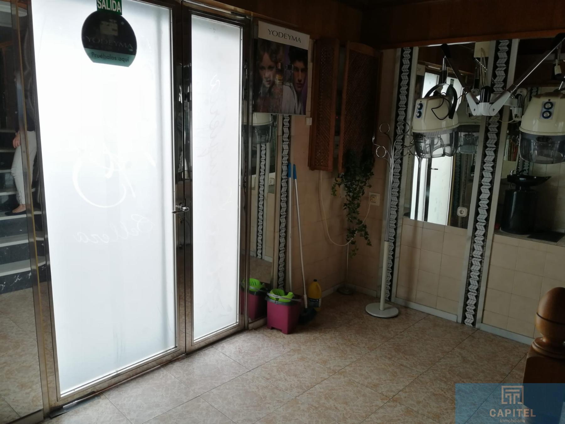 For sale of house in Córdoba