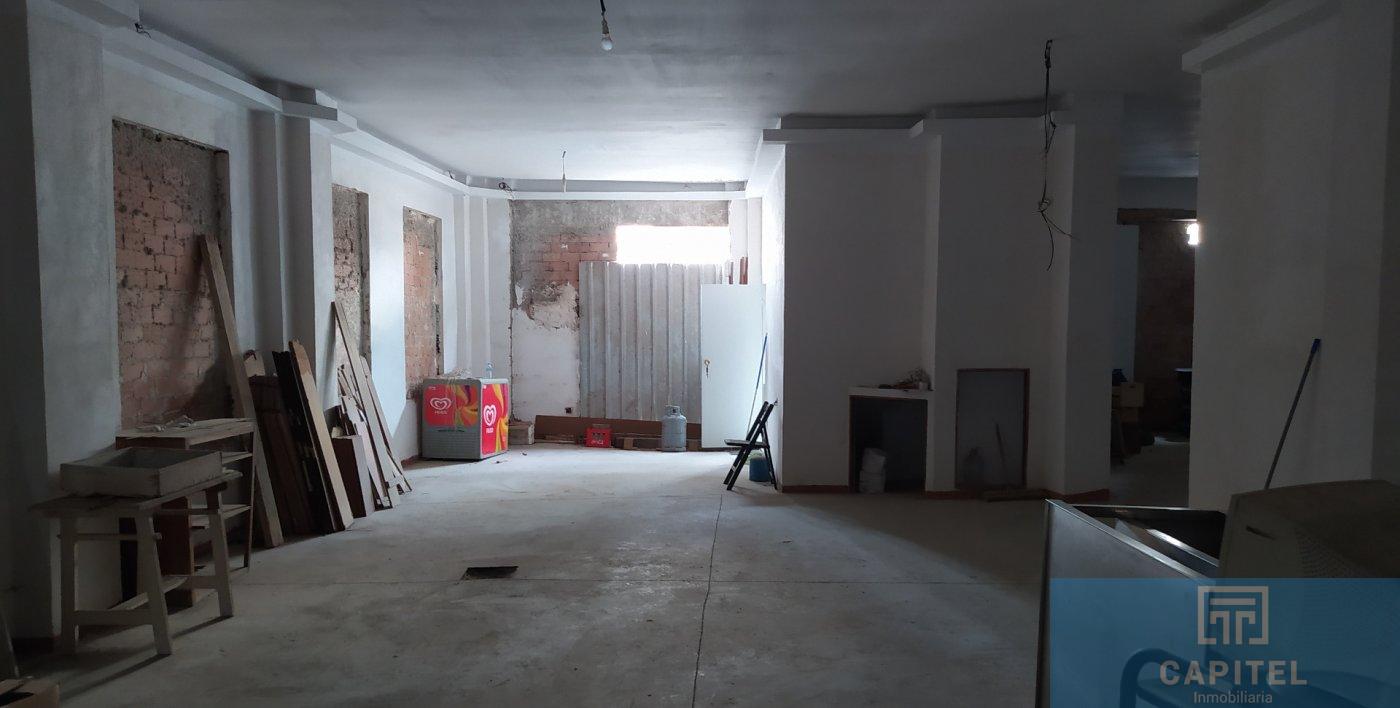 For rent of commercial in Córdoba