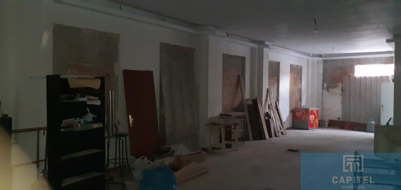 For rent of commercial in Córdoba