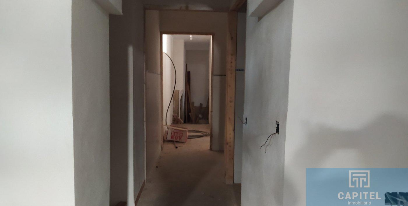 For rent of commercial in Córdoba