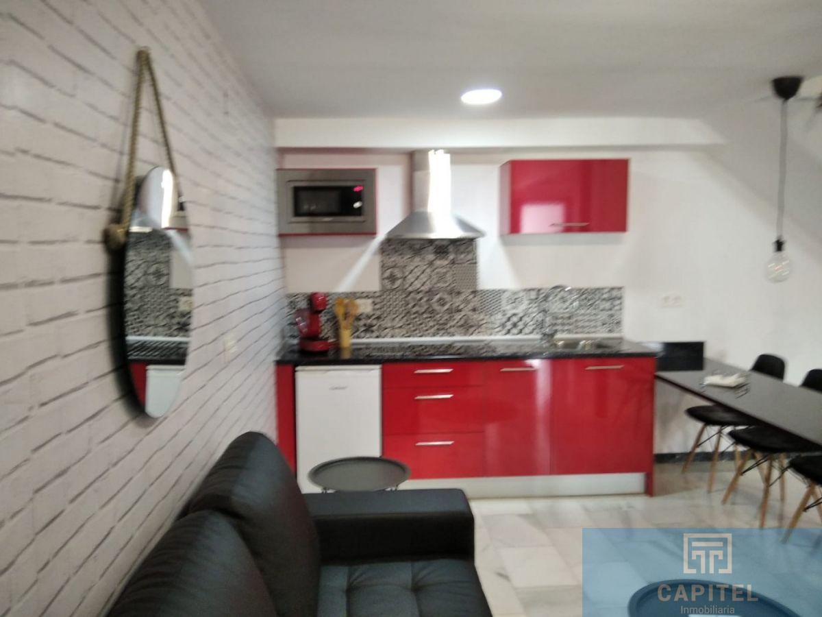 For sale of apartment in Córdoba