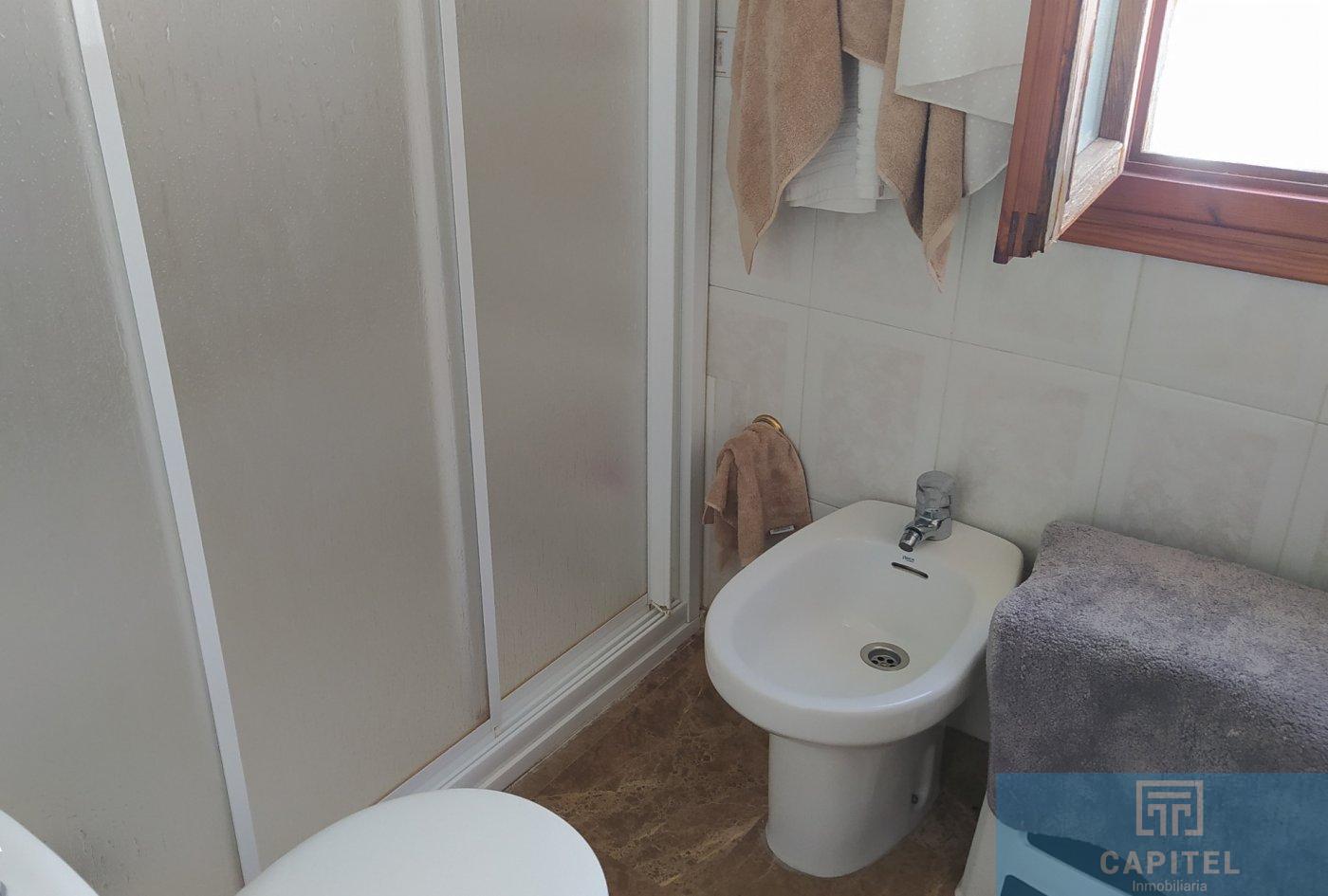 For sale of flat in Córdoba