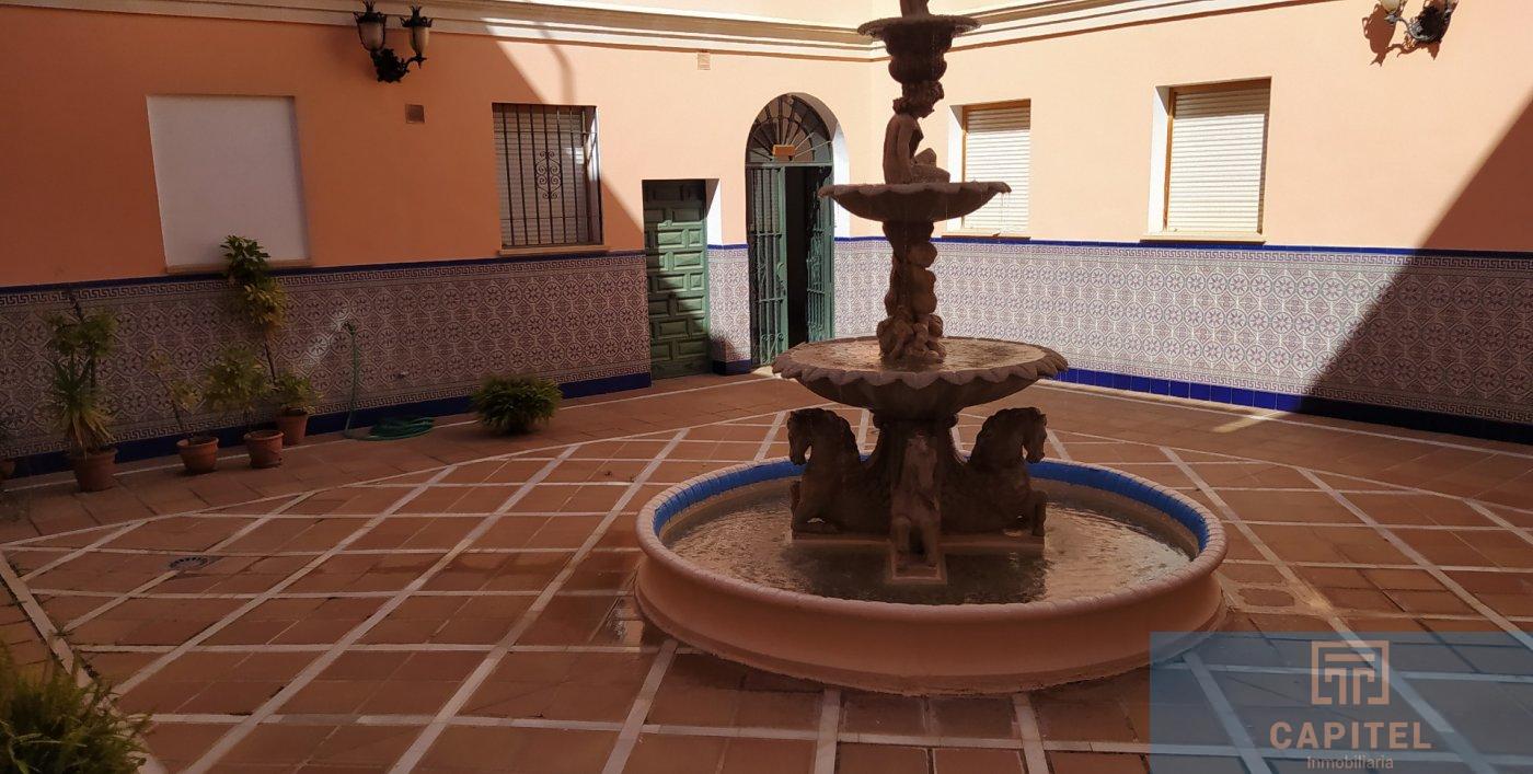For sale of flat in Córdoba