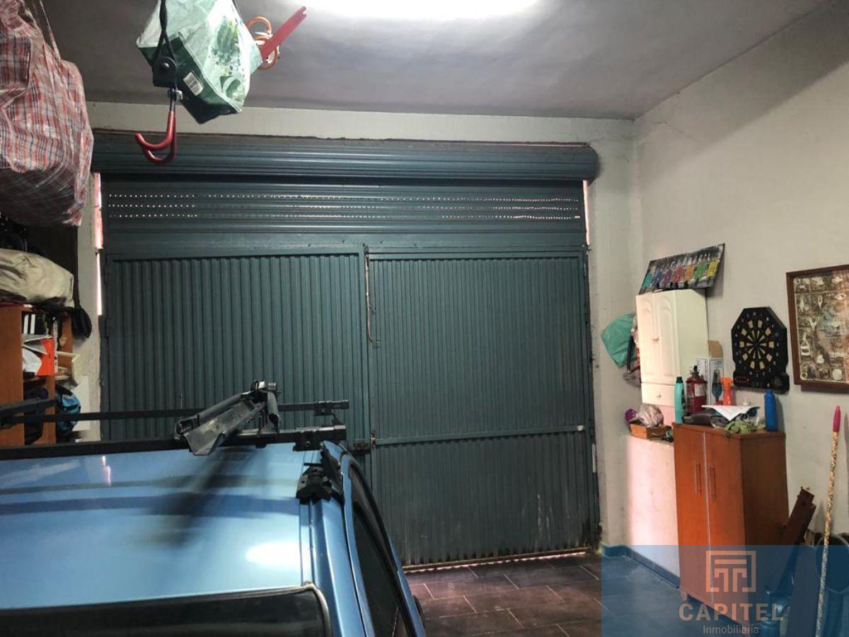 For sale of garage in Córdoba