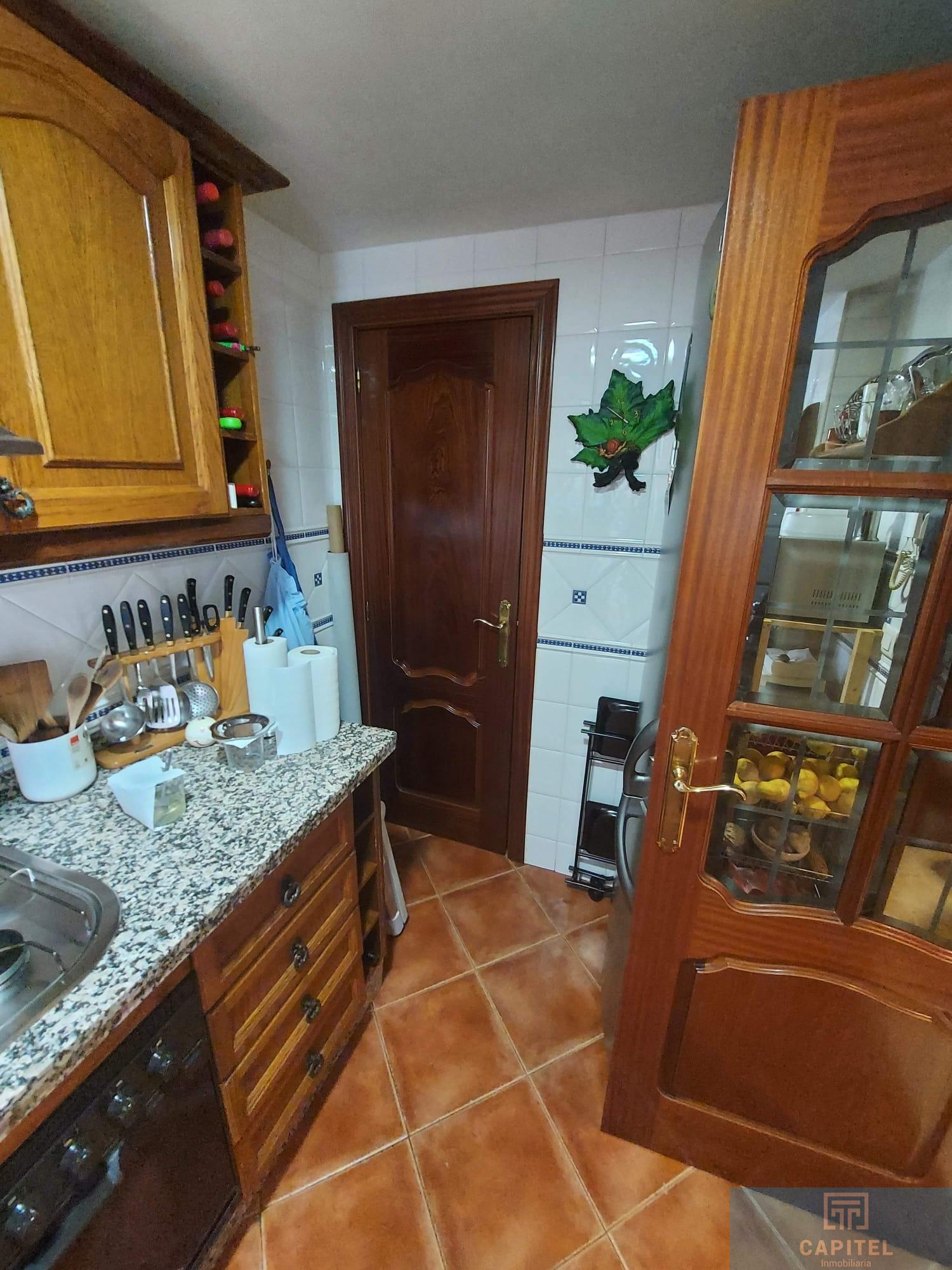 For sale of flat in Córdoba