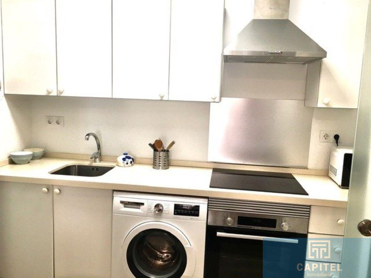 For sale of flat in Córdoba
