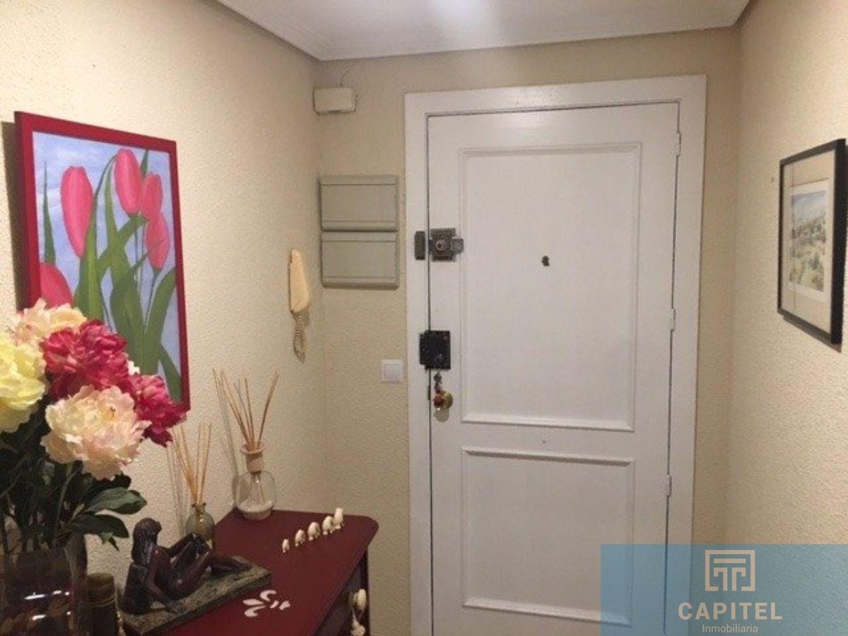 For sale of flat in Córdoba