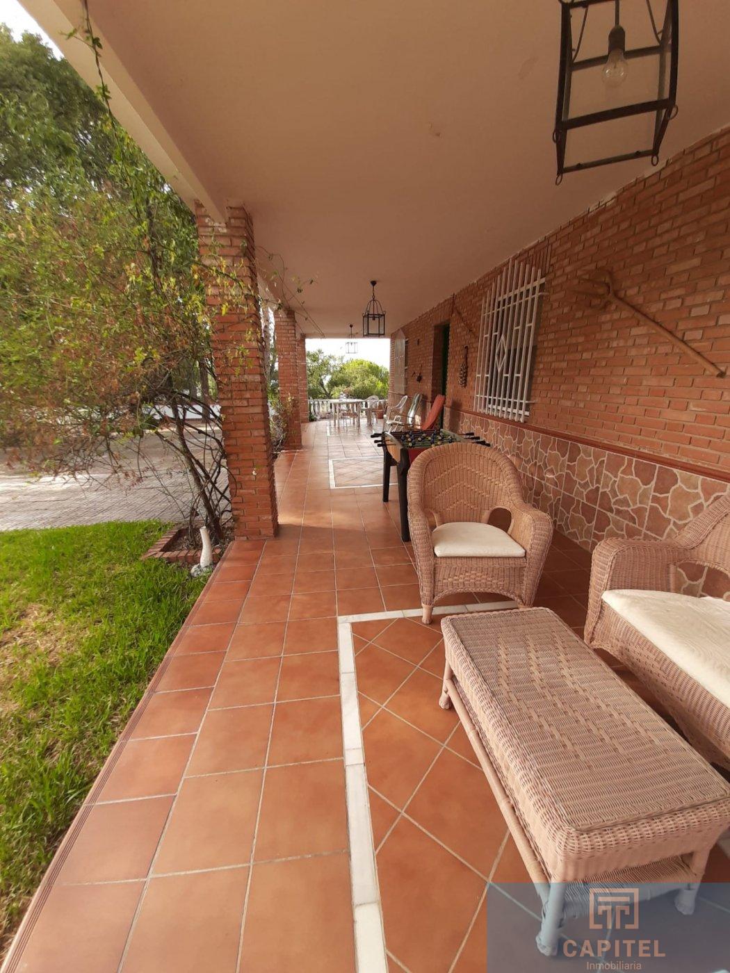 For sale of house in Córdoba