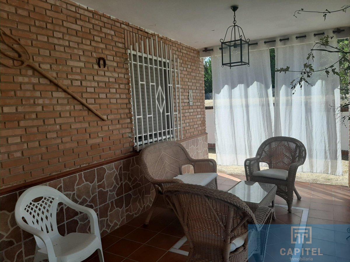 For sale of house in Córdoba