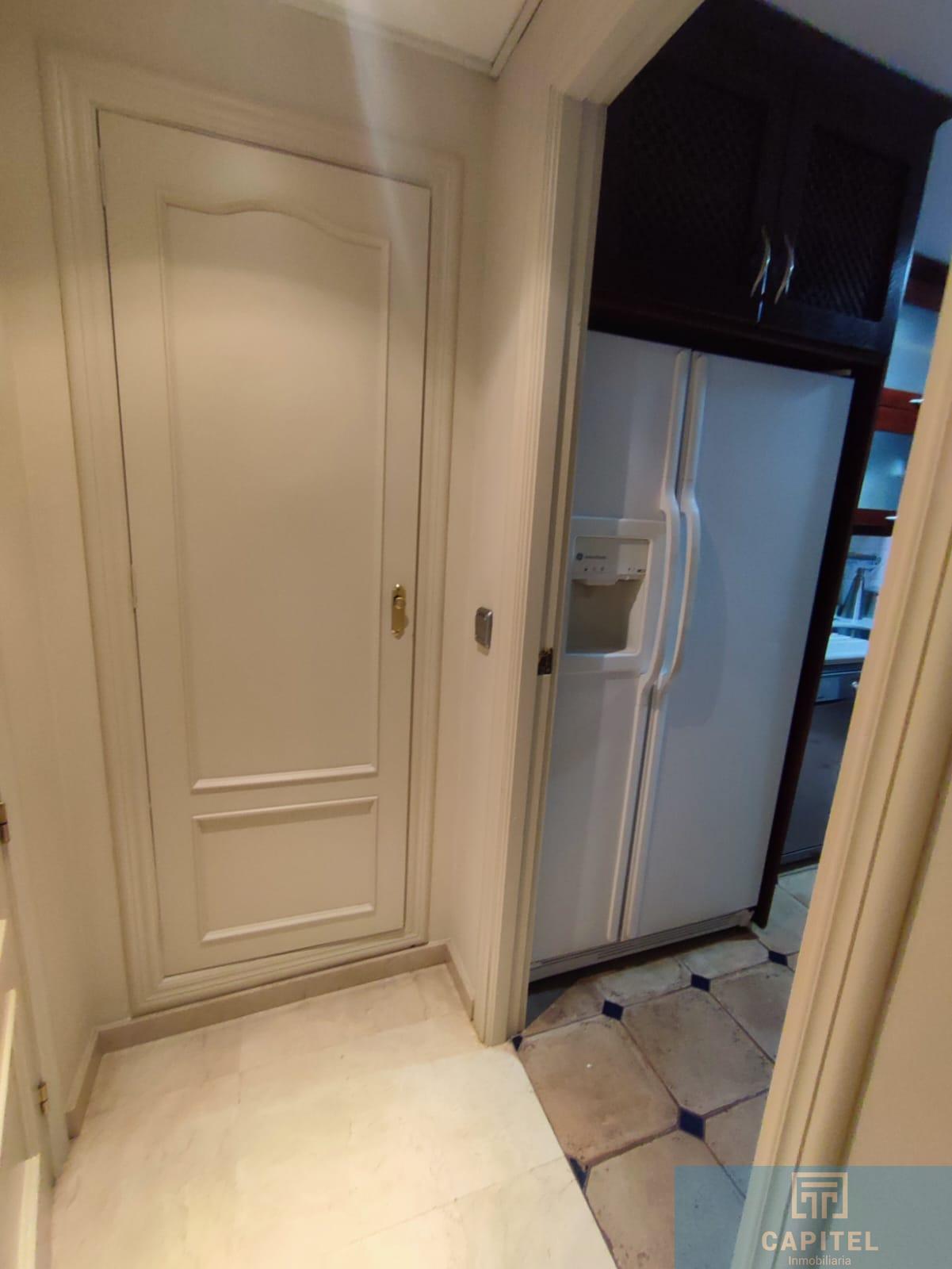 For sale of house in Córdoba