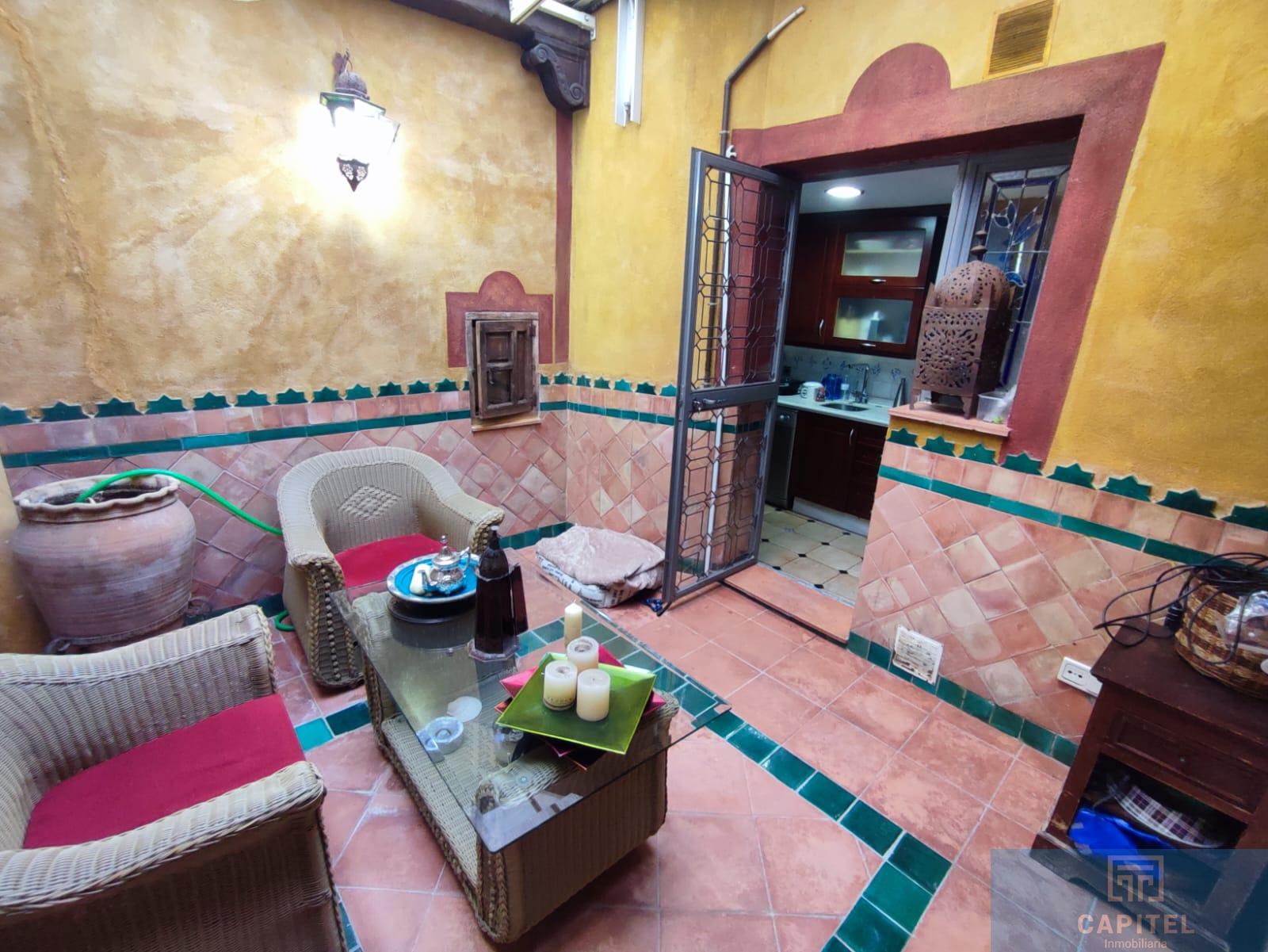 For sale of house in Córdoba