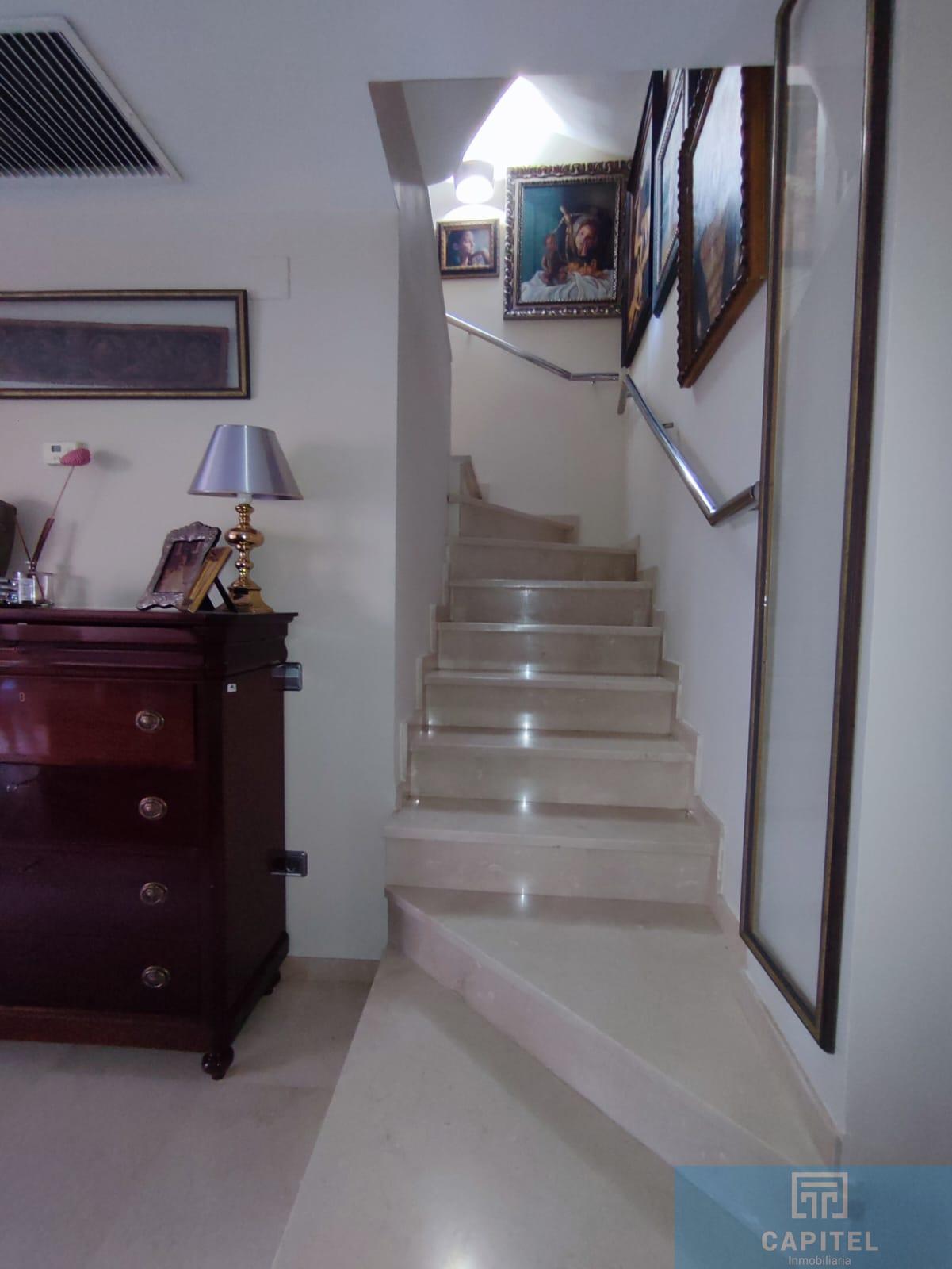 For sale of house in Córdoba