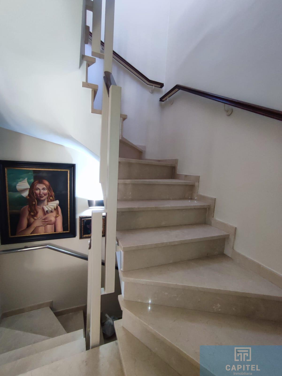 For sale of house in Córdoba
