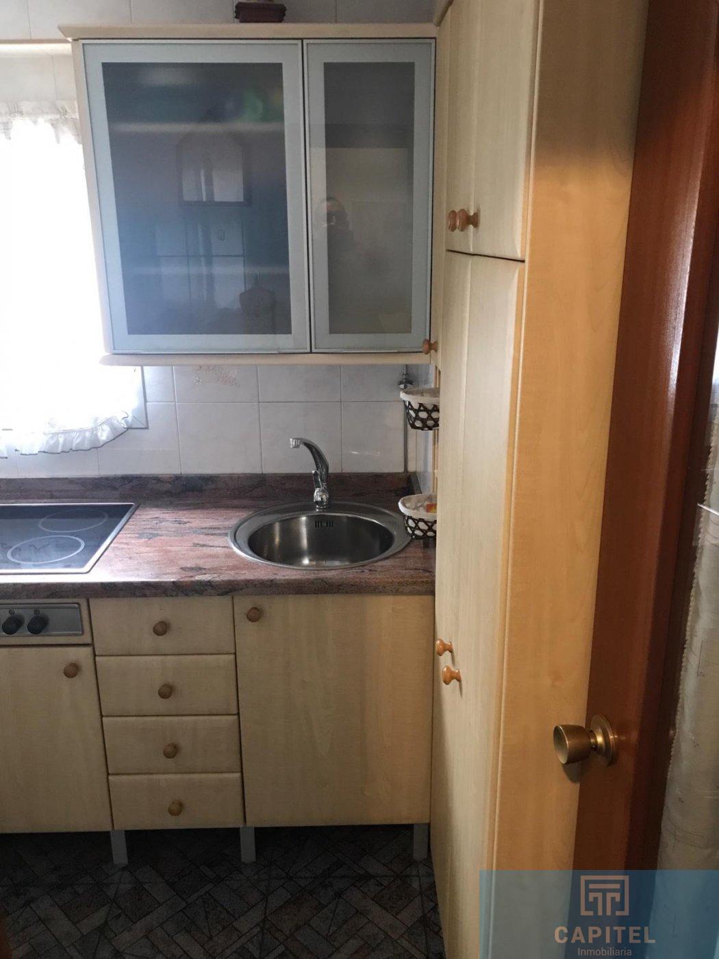For sale of flat in Córdoba