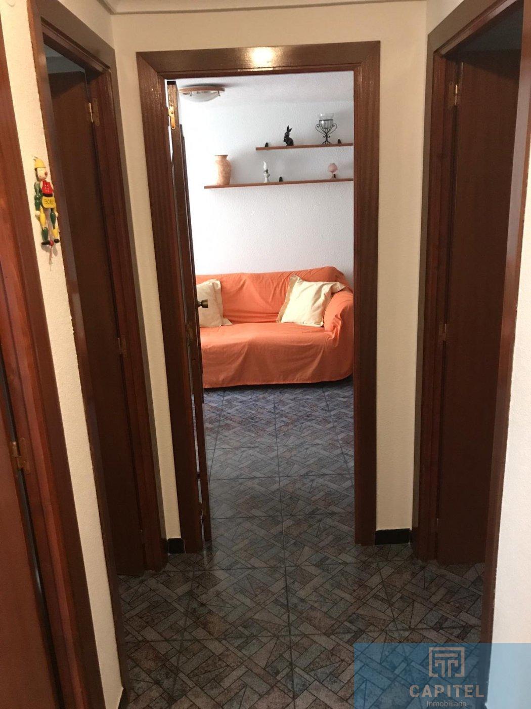 For sale of flat in Córdoba